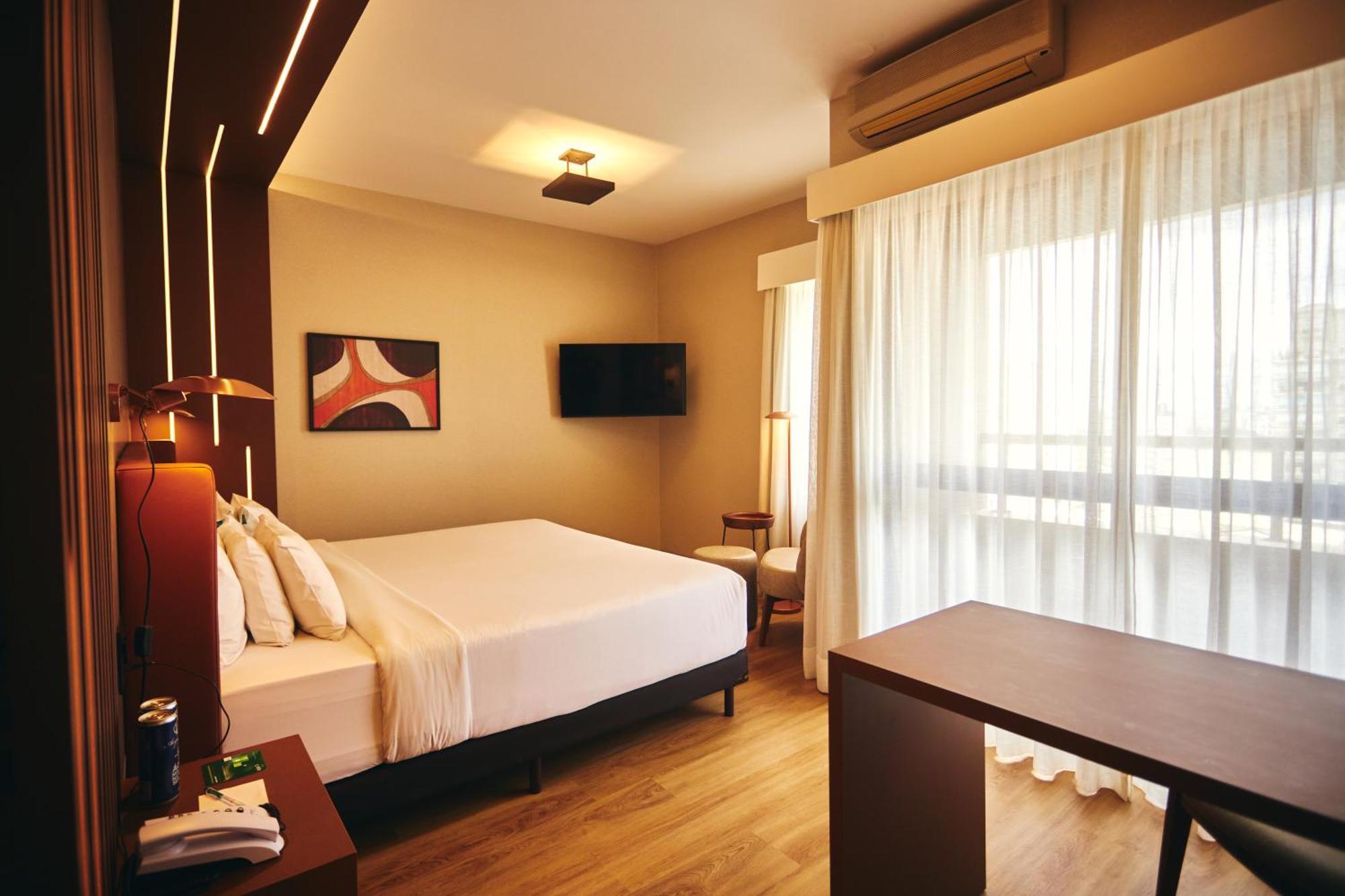 Hotel Quality Paulista San Paolo Esterno foto