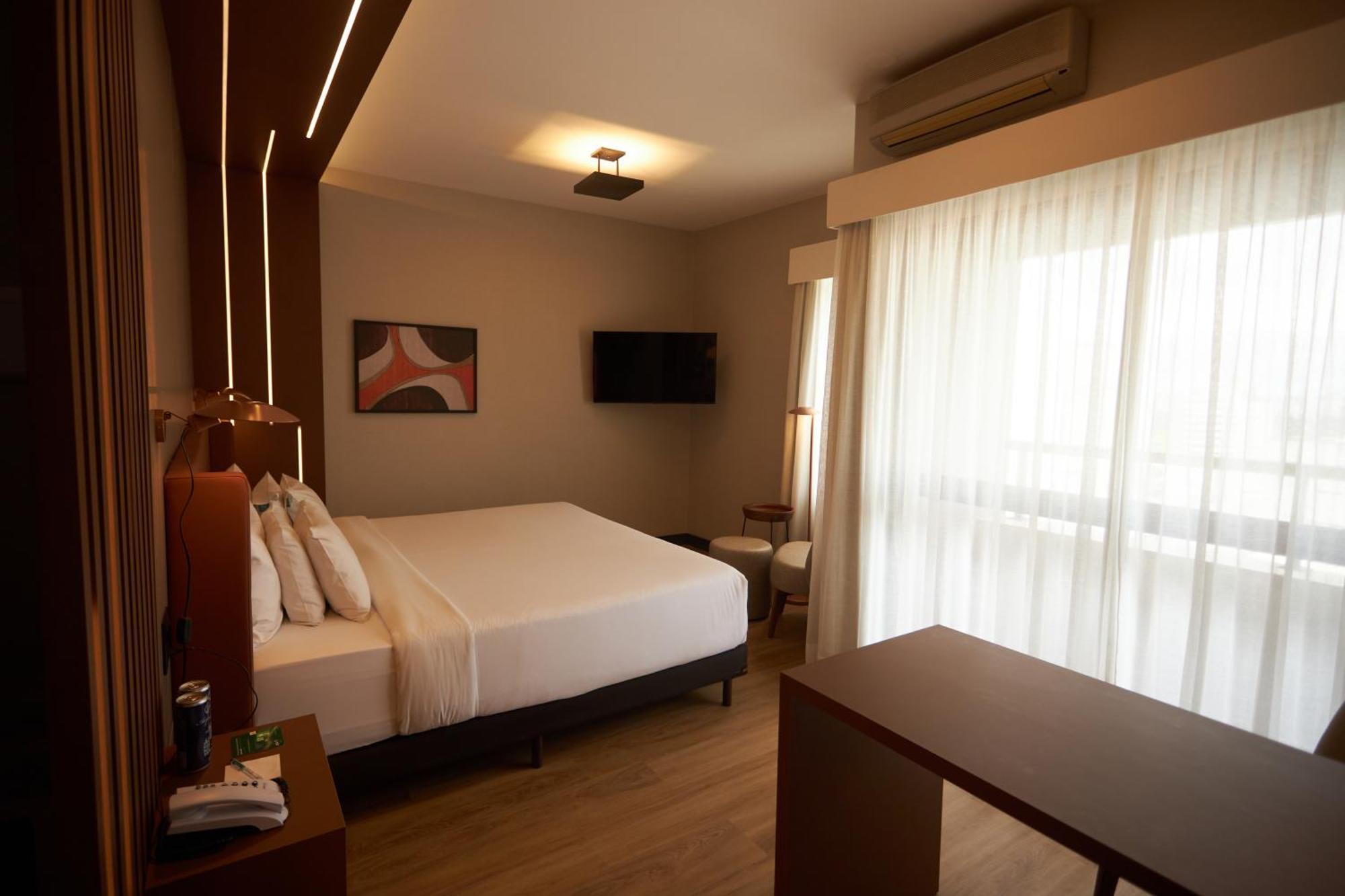 Hotel Quality Paulista San Paolo Esterno foto