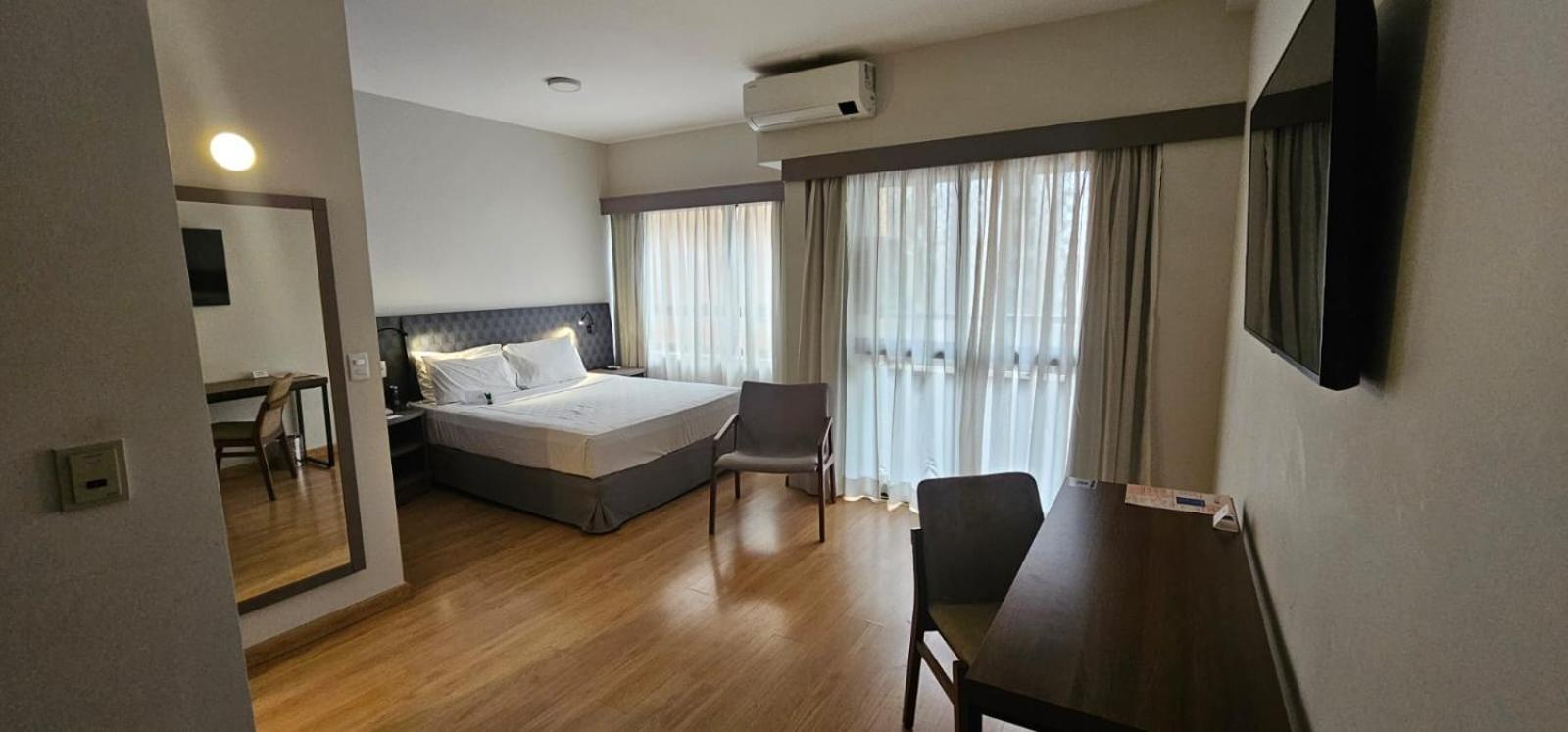 Hotel Quality Paulista San Paolo Esterno foto